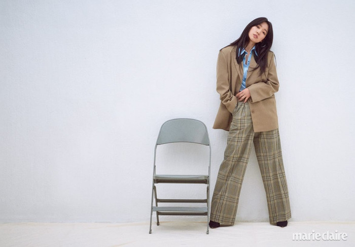 Park Shin Hye và Jeon Jong Seo xinh đẹp, quyến rũ trên tạp chí Marie Claire