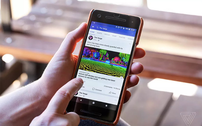 Facebook quyết đấu đại dịch, ưu tiên tin tức về Covid-19 trên đầu News Feed Ảnh 2