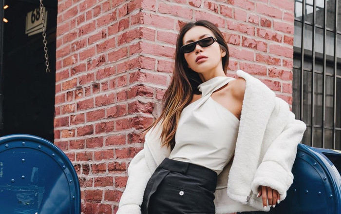 Minh Tú phản pháo cực gắt khi bị 'tố' làm clip đập hộp đồ hiệu để 'cà khịa' người khác Ảnh 2