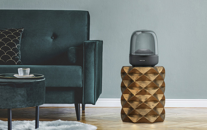 Harman Kardon ra mắt loa xuyên thấu Aura Studio 3 tại Việt Nam Ảnh 2