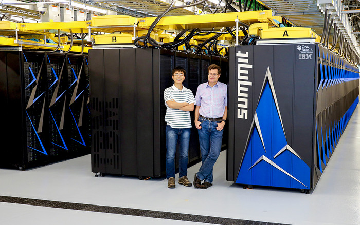 Siêu máy tính của Mỹ tìm ra 77 hợp chất ức chế Covid-19, công cuộc tìm vắc-xin chuẩn bị có 'quả ngọt' Ảnh 2