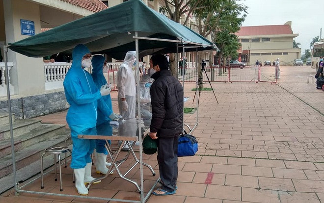 Nghệ An tạm dừng tiếp nhận người ngoài tỉnh đến cách ly vì 'quá tải' Ảnh 2