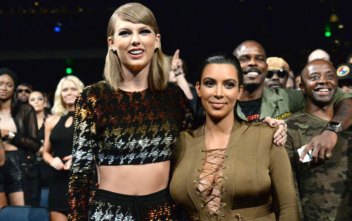 Taylor Swift hả hê, Kim Kardashian bối rối sau vụ clip đối thoại năm xưa bất ngờ bị lộ Ảnh 2