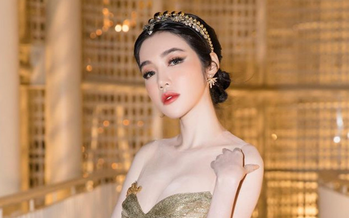 Elly Trần ngậm ngùi thừa nhận vòng 1 'gây bão một thời' nay đã xuống cấp Ảnh 2