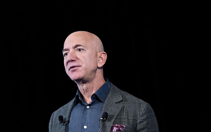 Ông chủ Amazon Jeff Bezos: 'Dịch COVID-19 có thể sẽ còn tệ đi' Ảnh 2