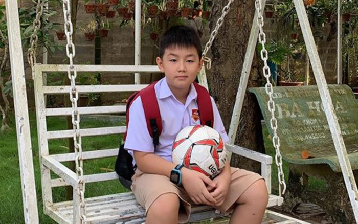 Lê Phương hạnh phúc khoe clip con trai 8 tuổi hát 'Hello VietNam' Ảnh 2