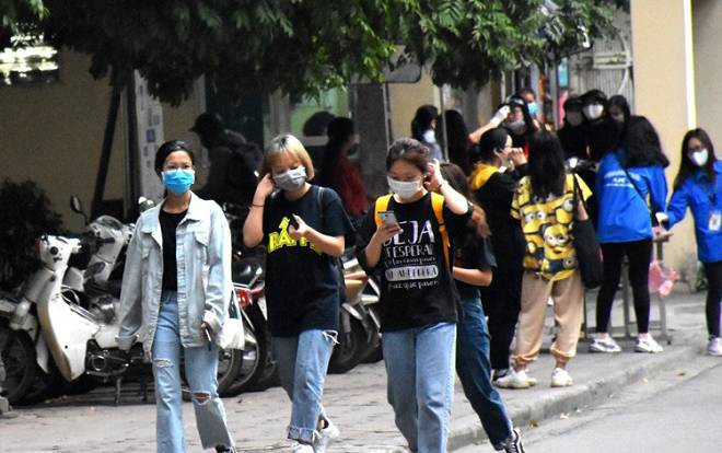 Trường Đại học đầu tiên tại TP.HCM cho sinh viên nghỉ học đến đầu tháng 5/2020 phòng dịch COVID- 19 Ảnh 2