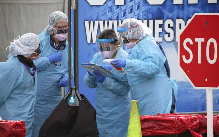 Số ca nhiễm tăng chóng mặt, COVID-19 đang 'càn quét' nước Mỹ ra sao? Ảnh 2