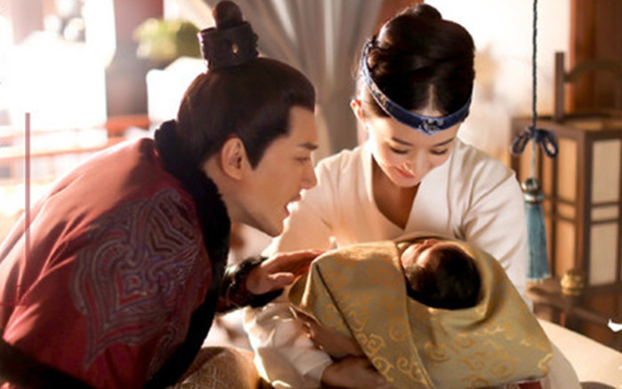 Nhờ ràng buộc với Triệu Lệ Dĩnh, cát sê của Phùng Thiệu Phong tăng lên không ít? Ảnh 2