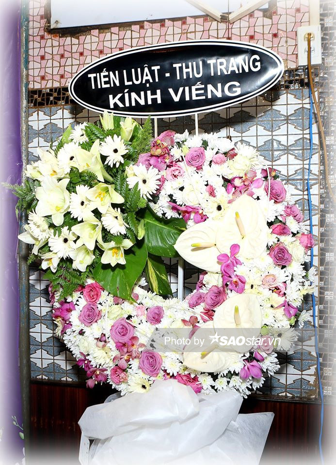 Xúc động khoảnh khắc con gái Mai Phương xuất hiện tại đám tang, đôi mắt vô hồn nhìn thi hài mẹ