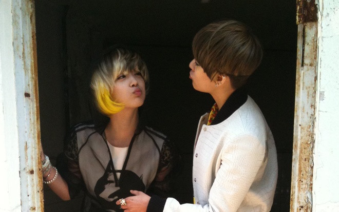 Cả làng giải trí Kbiz quên sinh nhật Sulli, Amber buồn bã đăng ảnh chúc mừng Ảnh 2