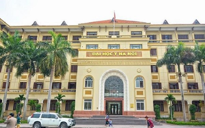 Lo lắng trước nguy cơ lây nhiễm cao từ ổ dịch bệnh viện Bạch Mai, ĐH Y Hà Nội cho sinh viên nghỉ học 2 tuần Ảnh 2