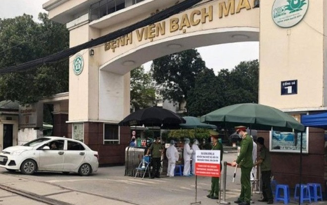 Y bác sĩ bệnh viện Bạch Mai được hỗ trợ cách ly tại khách sạn Ảnh 2