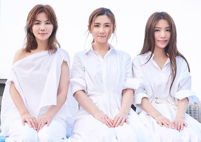 Nhóm S.H.E hội ngộ trong ngày sinh nhật tuổi 37 của Hebe
