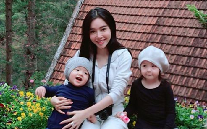 Hậu nghi vấn đổ vỡ hôn nhân, Elly Trần bất ngờ tiết lộ đã lâu lắm rồi không được gặp con Ảnh 2