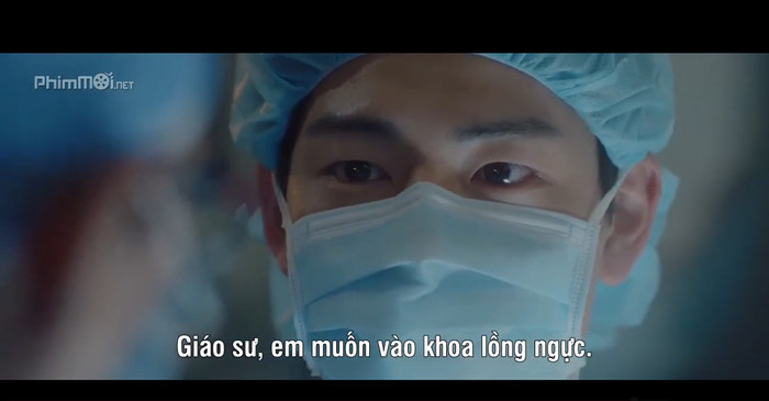 Và hôm nay "hậu bối" của anh, cũng rưng rưng xúc động lựa chọn giống anh