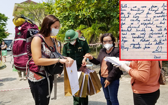 Hết thời hạn cách ly, hai du khách nước ngoài viết lời cảm ơn các cán bộ, chiến sĩ Việt Nam Ảnh 2