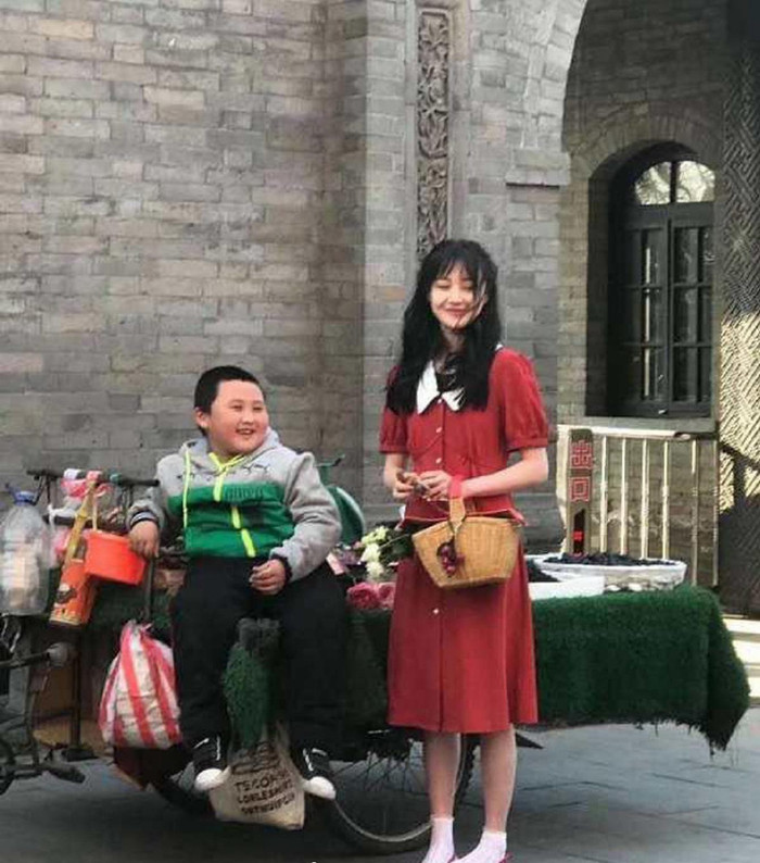 Trịnh Sảng trở lại làm việc, tiết lộ bí mật nhỏ trong những cảnh hôn
