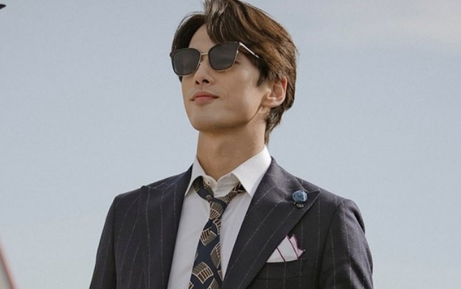 Những biểu cảm đẹp nhất trên khuôn mặt của Kim Jung Hyun trong 'Hạ cánh nơi anh' Ảnh 2