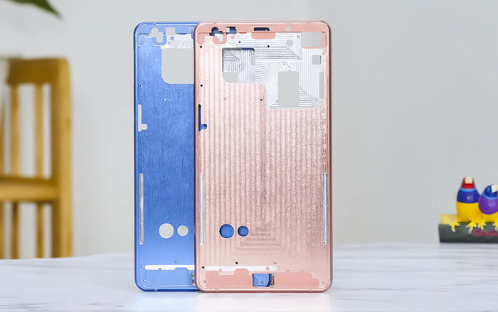 CEO Nguyễn Tử Quảng giải thích về tên gọi của Bphone B86, tiết lộ sẽ có thêm nhiều phiên bản khác Ảnh 2