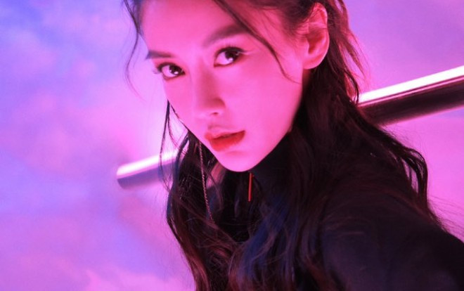 Không còn đóng phim như trước, Angelababy nổi tiếng dựa vào điều gì? Ảnh 2