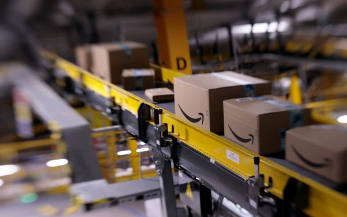 Amazon bắt đầu kiểm tra thân nhiệt nhân viên, cho nghỉ nếu trên 38 độ C nhưng giảm lương một nửa Ảnh 2