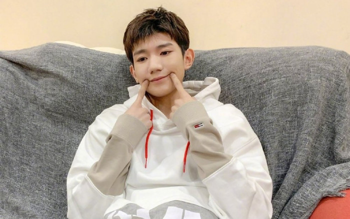 Từ Mỹ trở về Trung Quốc tránh dịch, Vương Nguyên bị cách ly đến tận 28 ngày Ảnh 2