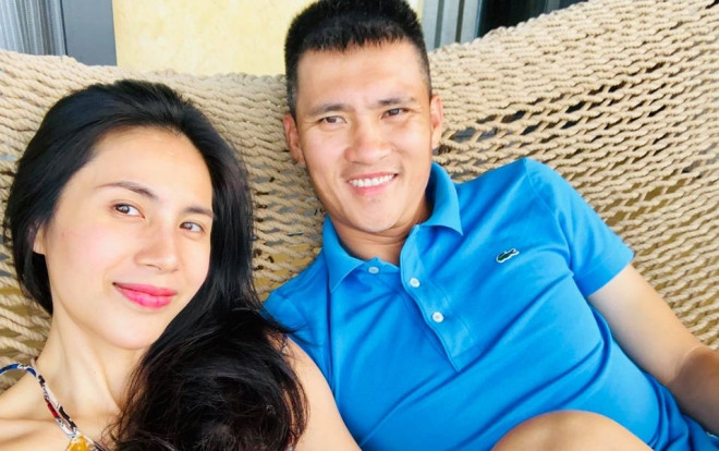 Thủy Tiên - Công Vinh: 12 năm bên nhau luôn làm đẹp cho đời Ảnh 2