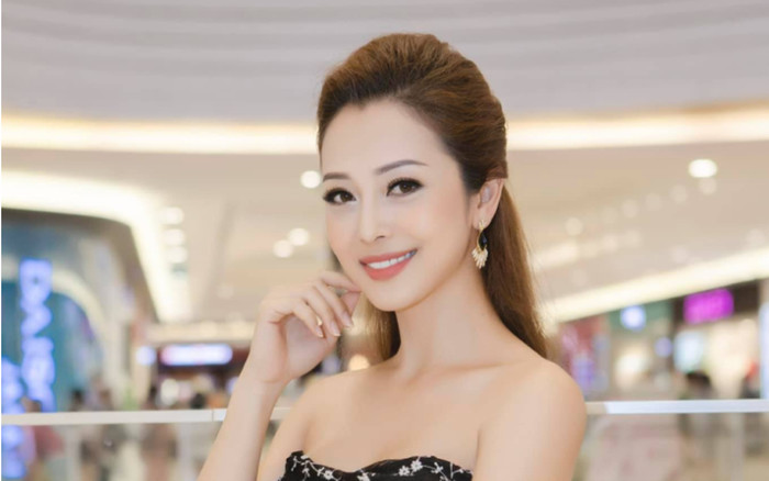 Hoa hậu Jennifer Phạm giảm 15 kg sau 3 tháng sinh con, eo đẹp như gái còn son khiến ai cũng trầm trồ Ảnh 2