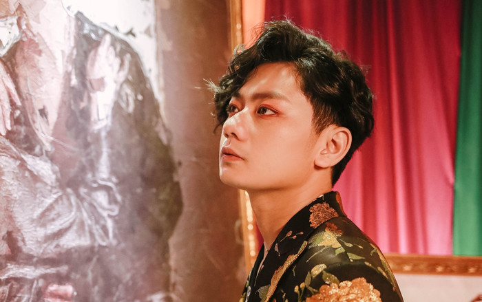 Rũ bỏ hình ảnh 'người hát tình ca', Thái Đinh tự thách thức bản thân khi 'bẻ lái' sang Blue Jazz Ảnh 2