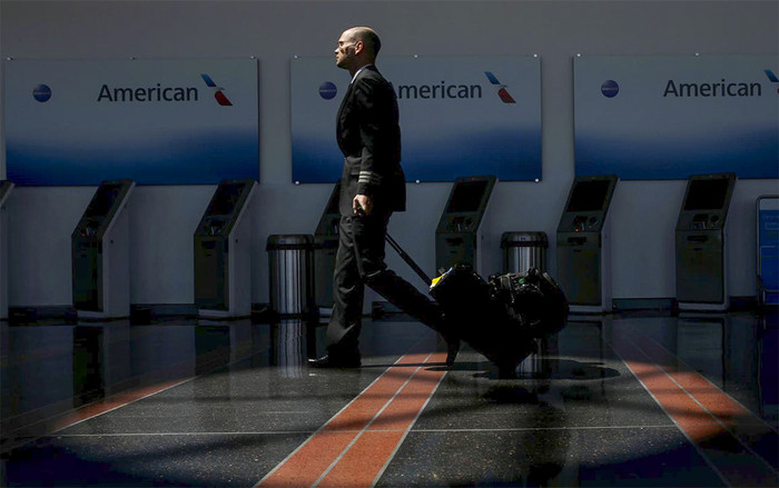 Sự vắng lặng tại 5 sân bay từng có hàng triệu người đi lại của Mỹ Ảnh 2