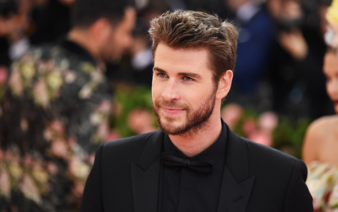 Liam Hemsworth mắc bệnh sỏi thận vì ăn kiêng với chế độ thuần chay Ảnh 2