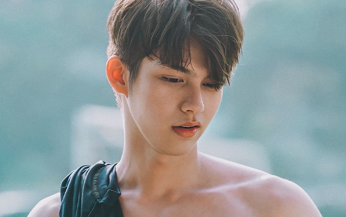 Độ nóng chưa dừng lại, Bright Vachirawit trở thành nghệ sĩ có lượt người theo dõi cao nhất của GMM TV Ảnh 2