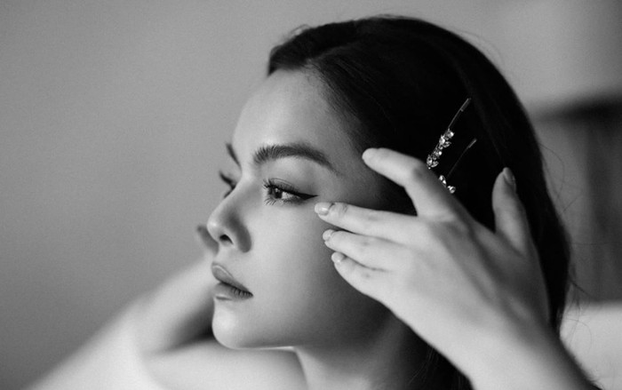 Dân mạng ngưỡng mộ cách xử sự tinh tế của Phạm Quỳnh Anh khi bố Quang Huy qua đời Ảnh 2