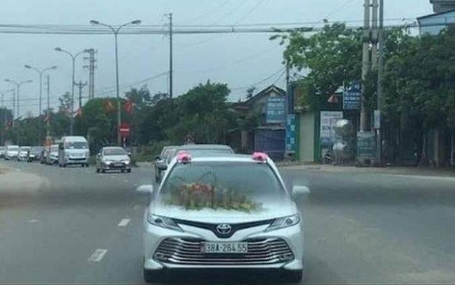 Khiển trách Phó giám đốc bệnh viện tổ chức đám cưới cho con giữa dịch COVID-19 Ảnh 2