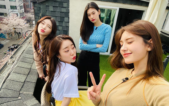 Fan rưng rưng khoảnh khắc Somi hội ngộ với các thành viên IOI Ảnh 2