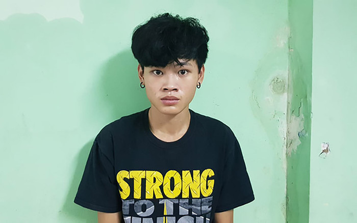 Lời khai của nam thanh niên mặc áo xe ôm công nghệ giở trò với người phụ nữ lang thang ở Sài Gòn Ảnh 2