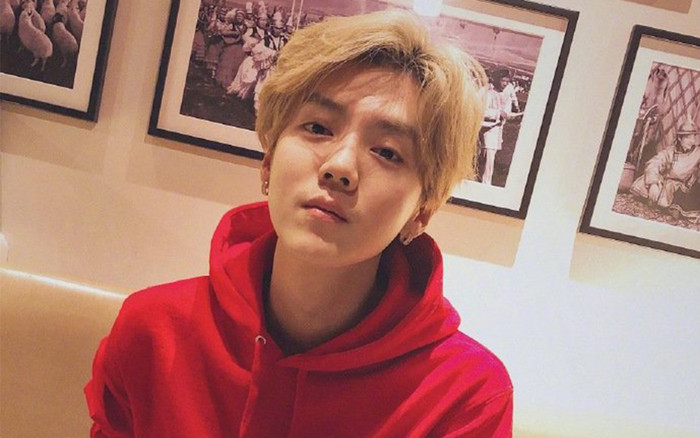 Quan Hiểu Đồng canh đúng 0h30p để gửi lời chúc mừng sinh nhật tuổi 30 của Lộc Hàm Ảnh 2