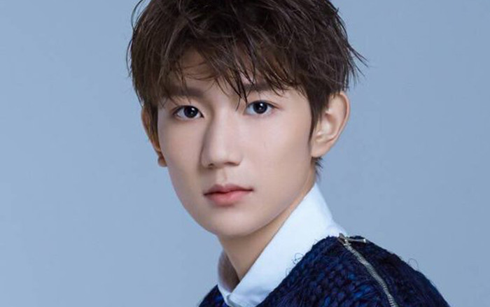 Vương Nguyên xuất hiện sau khi kết thúc cách ly, bắt đầu trên đường trở về Bắc Kinh Ảnh 2