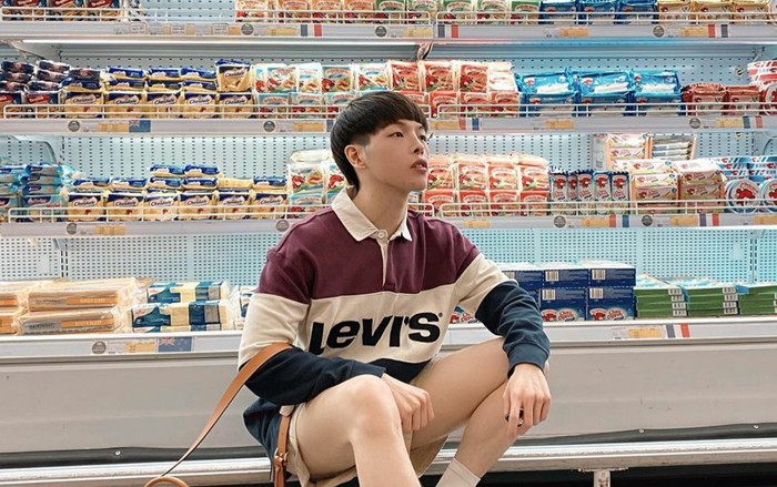 Bị soi không đeo khẩu trang khi lên đồ 'sống ảo' nơi công cộng, Đức Phúc trả lời cực khéo Ảnh 2