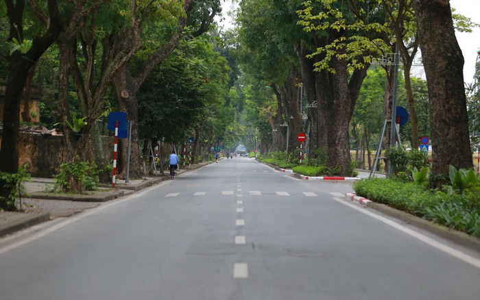 Đề xuất Hà Nội tiếp tục áp dụng ‘cách ly xã hội’ 1 tuần nữa, TP.HCM xuống nhóm nguy cơ Ảnh 2