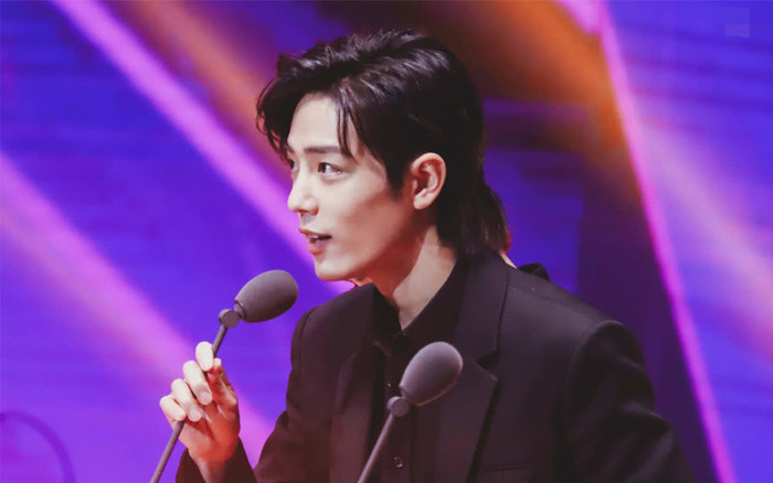 Tiêu Chiến tái xuất toàn diện: Tham gia show thực tế, phim mới ra mắt vào tháng 5 Ảnh 2