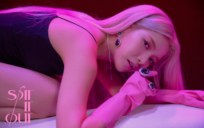 Lố lăng khoe da thịt, Solar (Mamamoo) khiến Knet phẫn nộ: 'Đồ rẻ tiền!' Ảnh 2
