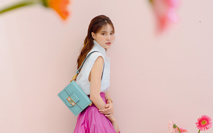 Bắt trend cực nhạy với đồ họa tiết, Ninh Dương Lan Ngọc thu hút ánh nhìn với vẻ đẹp kiêu sa Ảnh 2