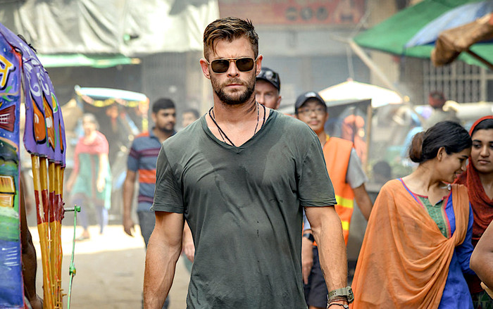 Review Extraction: Rời khỏi vai Thor là bão tố của Chris Hemsworth! Ảnh 2