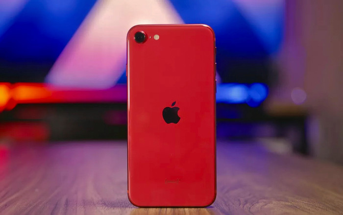 Bị chê đủ bề, iPhone SE 2020 vẫn được nhiều người Trung Quốc săn đón Ảnh 2