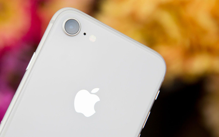 Tôi đã dùng thử iPhone SE (2020) vài giờ và đây là 4 lí do nó vừa rẻ vừa ngon Ảnh 2