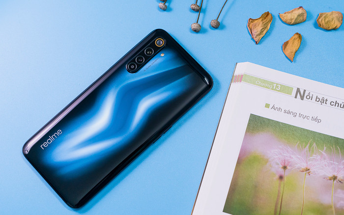 Trải nghiệm Realme 6 Pro: Phiên bản hoàn thiện hơn của Realme 6 Ảnh 2