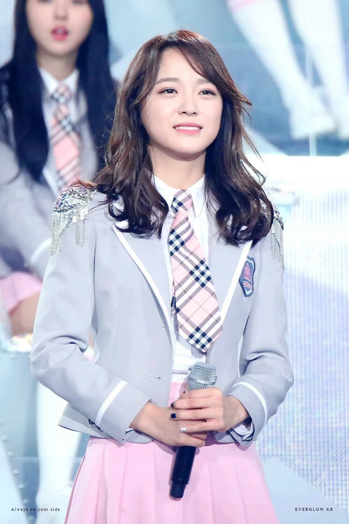 Kim Se Jeong (I.O.I): Từ Á quân 'Produce 101' đến con ghẻ quốc dân vì làm điều dại dột này