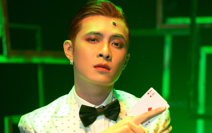 Joker phiên bản Việt mang tên Gin Tuấn Kiệt: Cool ngầu, đẹp trai muốn xỉu và lại còn hát tình ca Ảnh 2